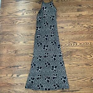 Tower women’s black/white floral maxi dress size M